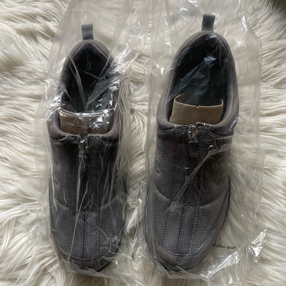 Easy Spirit Shoes Nib Easy Spirit Zip Walking Shoes Poshmark